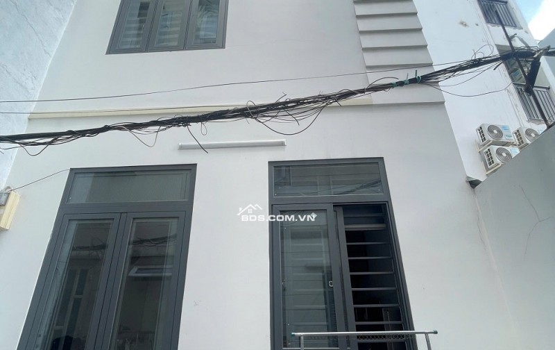Bán Nhà Hẽm 830/1 LẠC LONG QUÂN 27,5m2- 3TẦNG- 4,55TỶ/TL-P.10 Q.Tân Bình